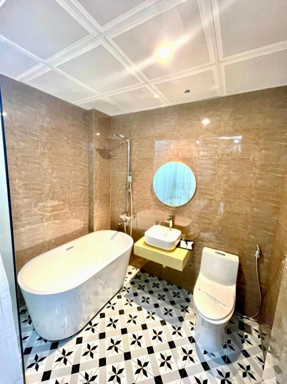 האנוי Grand Ha Noi Hotel מראה חיצוני תמונה